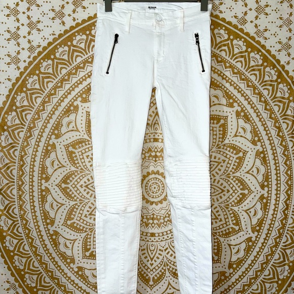 Hudson Jeans Denim - 🌼HOST PICK🌼 “HUDSON” LADIES WHITE JEANS STARK MOTO SUPER SKINNY, SIZE 26 (US)